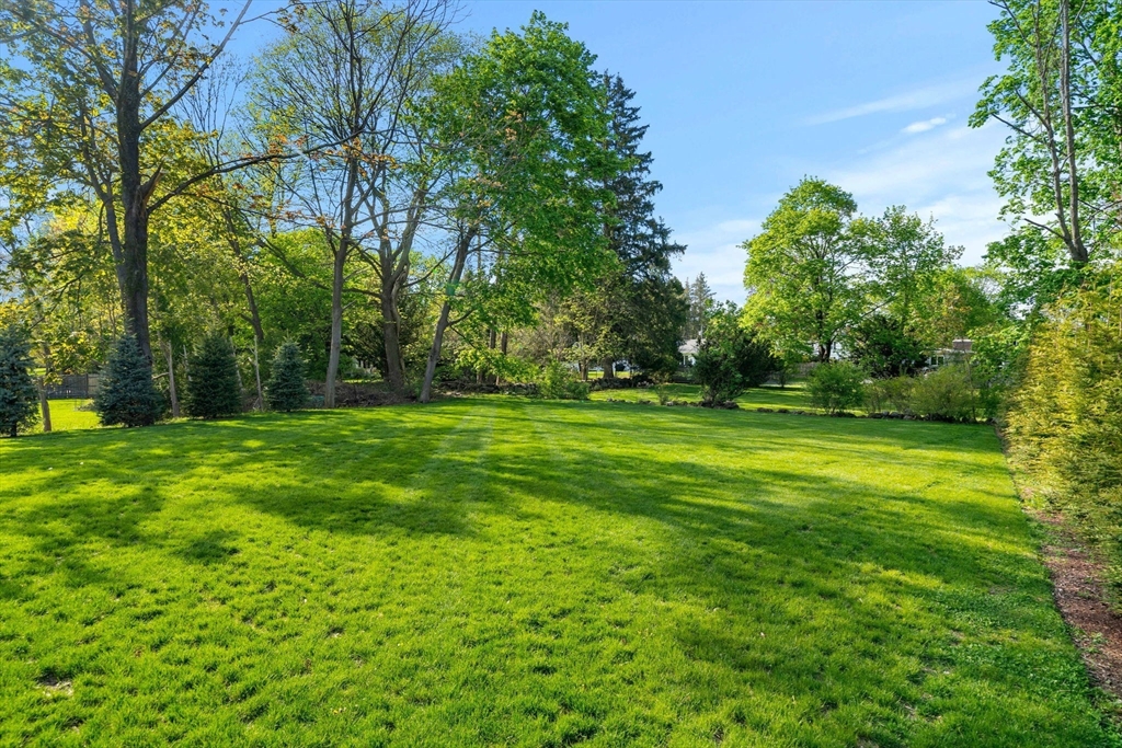275 South Main Street Andover, MA 01810 - Photo 6 of 39