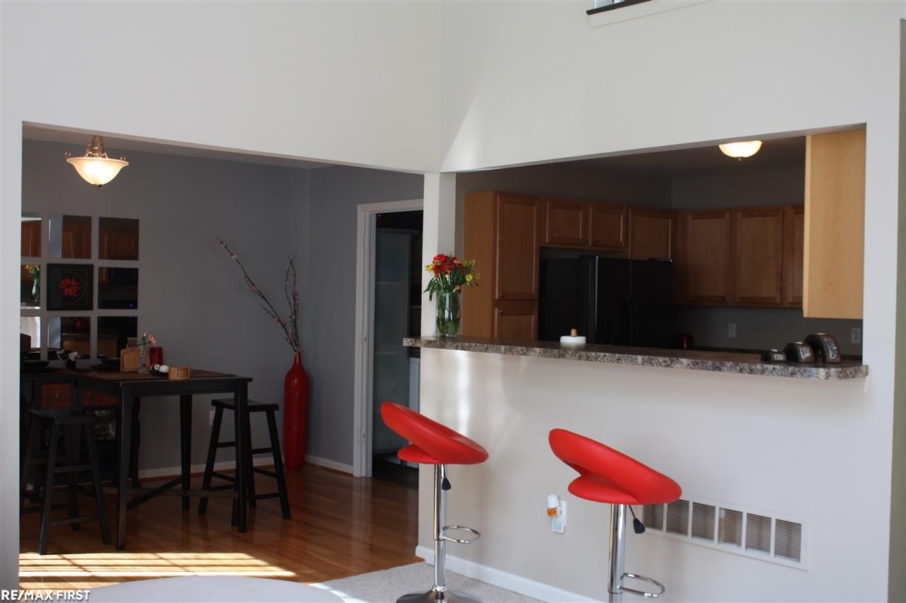 49041 Hawksburry Road Canton, MI 48188 - Photo 13 of 36