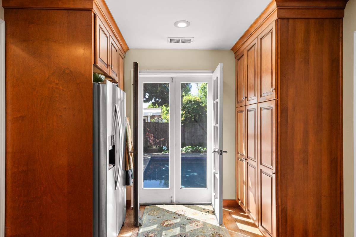 2418 Rutledge Way Stockton, CA 95207 - Photo 20 of 56