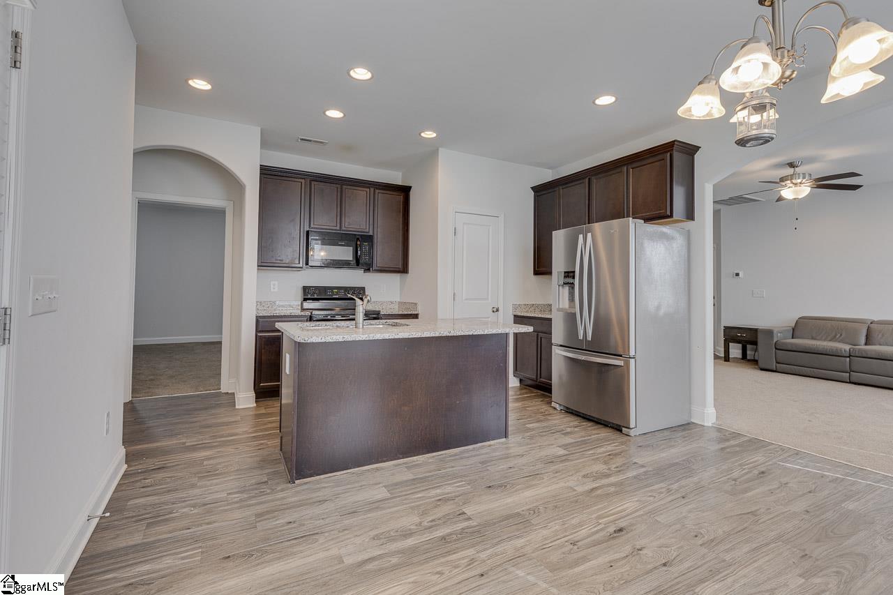 141 Capslock Trail Pendleton, SC 29670 - Photo 4 of 43