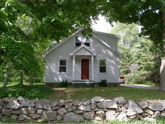 396 Main Street Fremont, NH 03044 - Photo 1 of 1