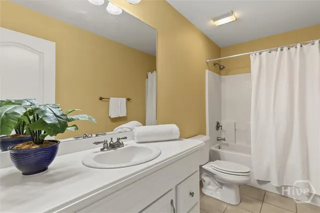 $722,500 | 203 Cypress Lks Drive, Bloomingdale, GA 31302