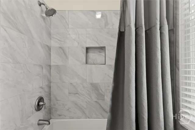 $722,500 | 203 Cypress Lks Drive, Bloomingdale, GA 31302