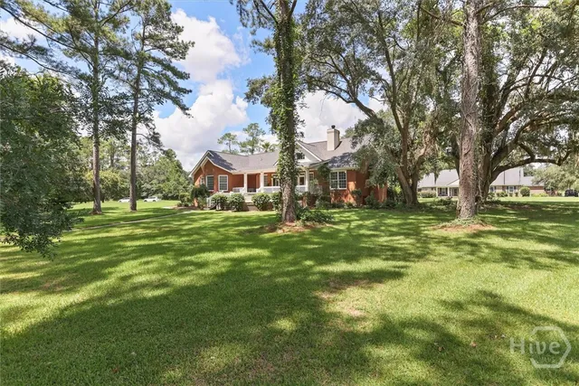 $722,500 | 203 Cypress Lks Drive, Bloomingdale, GA 31302