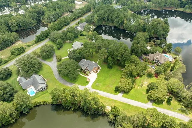 $722,500 | 203 Cypress Lks Drive, Bloomingdale, GA 31302