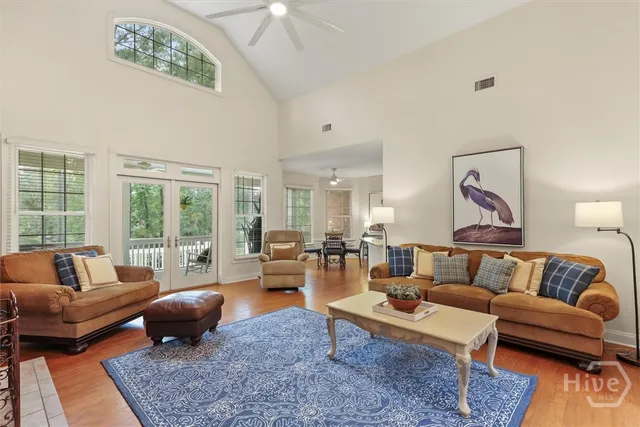 $722,500 | 203 Cypress Lks Drive, Bloomingdale, GA 31302