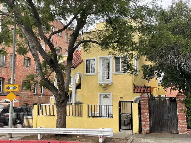 $1,199,000 | 559 South Coronado Street, Los Angeles, CA 90057