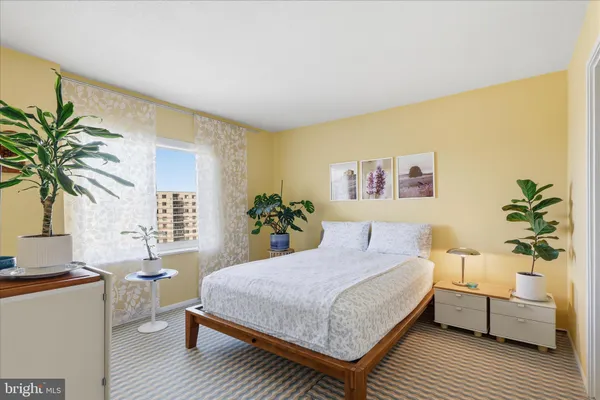 $495,000 | 8360 Greensboro Drive, Unit 1003, McLean, VA 22102