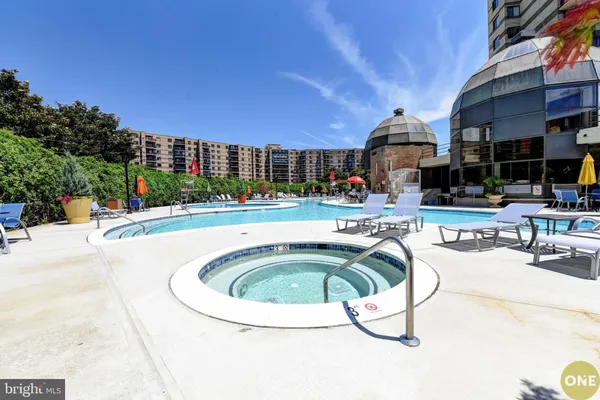 $495,000 | 8360 Greensboro Drive, Unit 1003, McLean, VA 22102