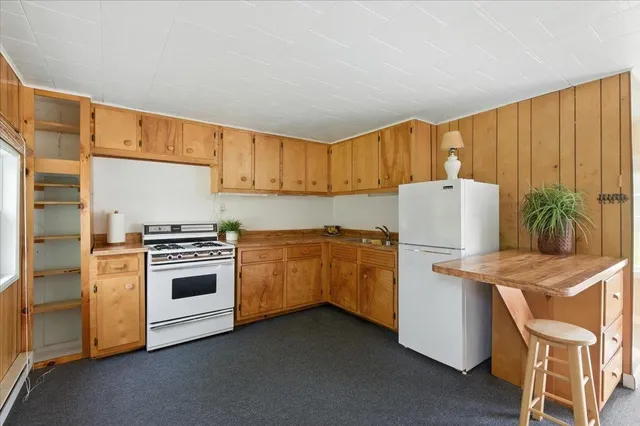 $140,000 | 117 North Camp Road, Monkton, VT 05473