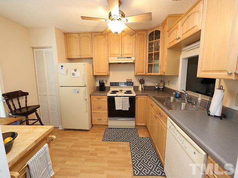 4621 Timbermill Court, Unit 303 Raleigh, NC 27612 - Photo 3 of 12 Gallery Image 3