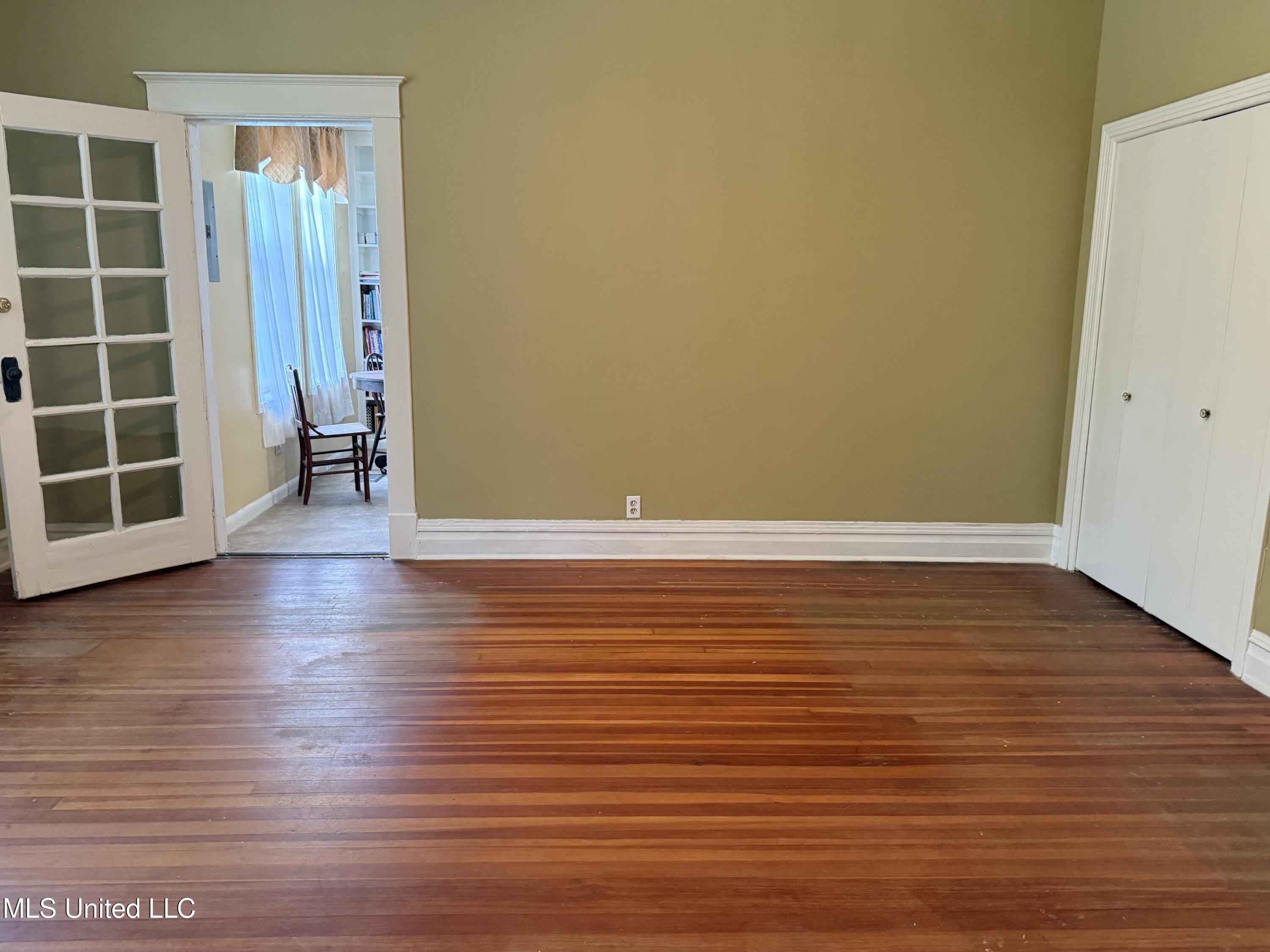 1303 River Road Greenwood, MS 38930 - Photo 17 of 36 IMG_0662