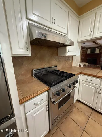 $175,000 | 1303 River Road, Greenwood, MS 38930