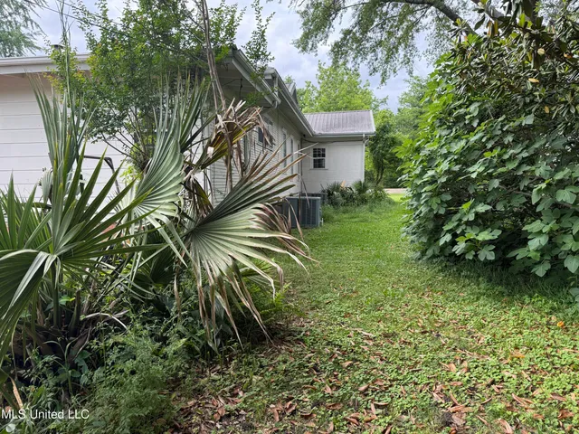 $175,000 | 1303 River Road, Greenwood, MS 38930