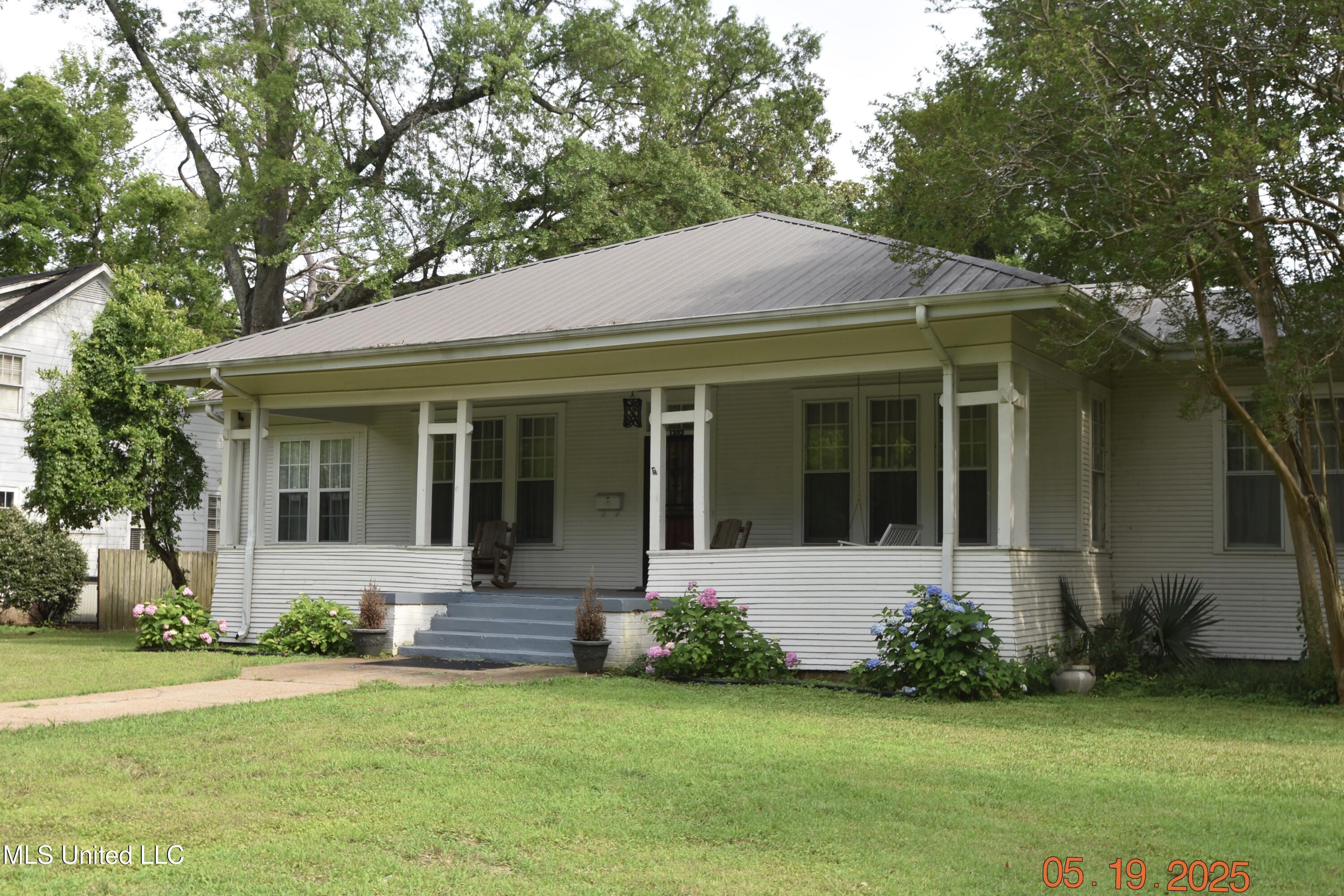 1303 River Road Greenwood, MS 38930 - Photo 34 of 36 DSC_1241