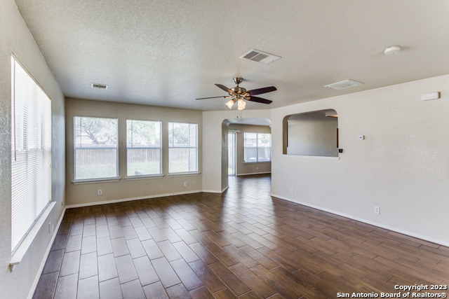 6051 Kensinger Pass Converse, TX 78109 - Photo 6 of 11