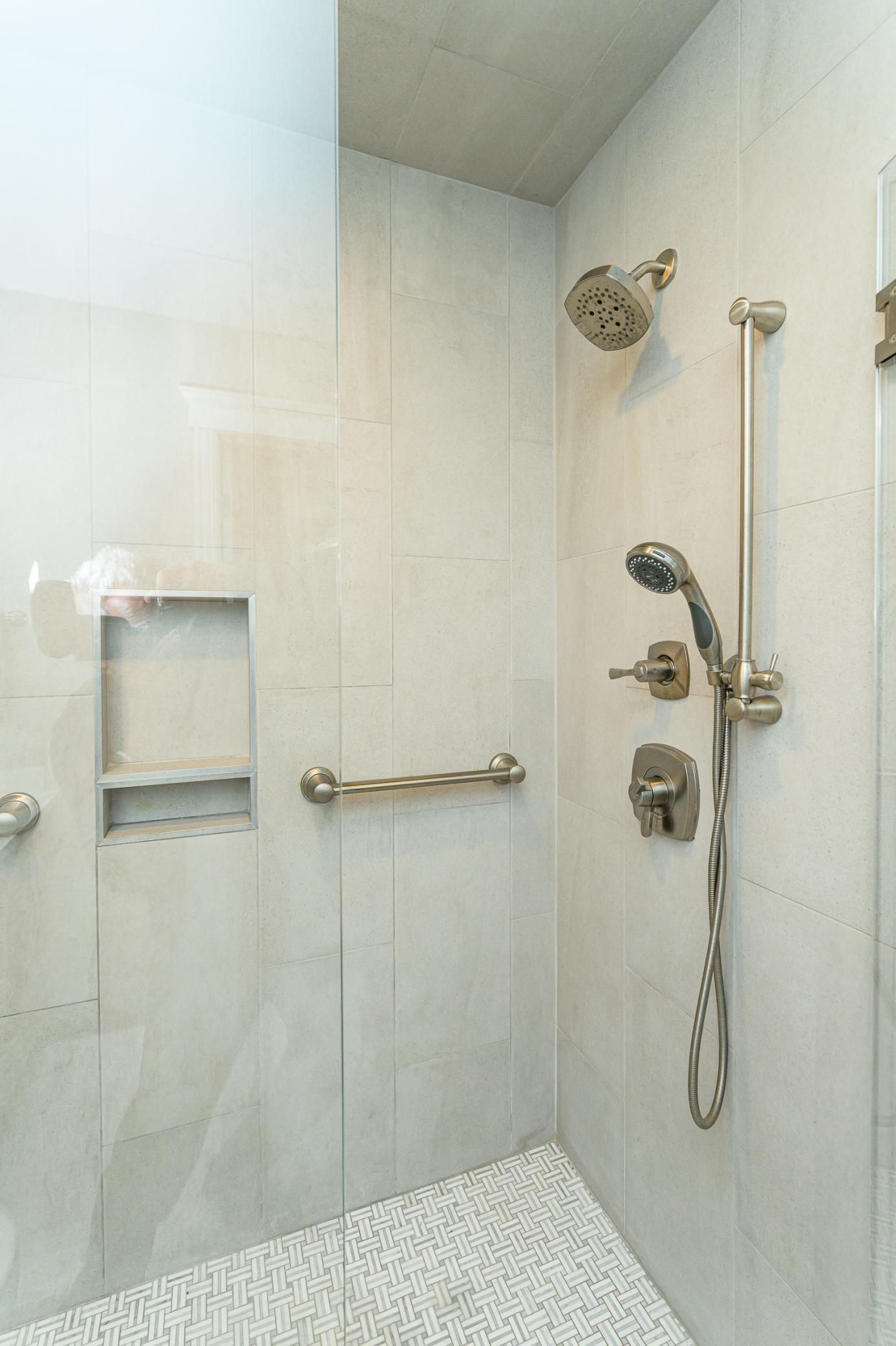 2743 Pinewood Ridge Drive Southeast Rochester, MN 55904 - Photo 15 of 42