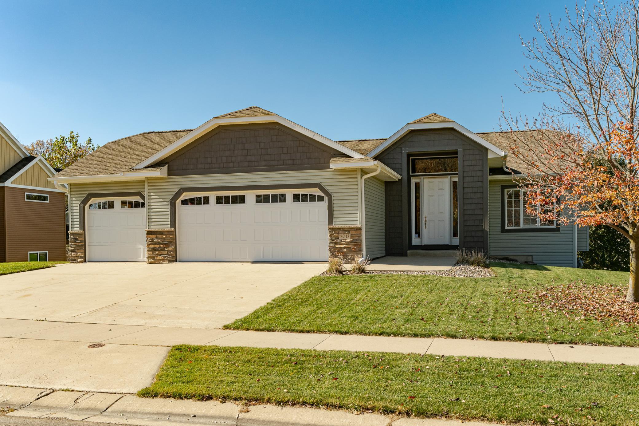 2743 Pinewood Ridge Drive Southeast Rochester, MN 55904 - Photo 28 of 42