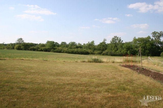 22909 Campbell Road Spencerville, IN 46788 - Photo 8 of 30