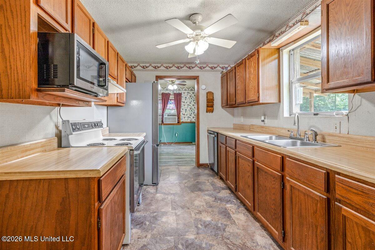 207 Forest Hill Road Byhalia, MS 38611 - Photo 24 of 39 21-R5C_5470