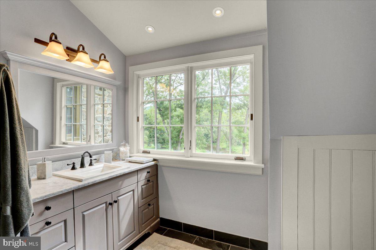 208 Spangsville Road Oley, PA 19547 - Photo 34 of 61