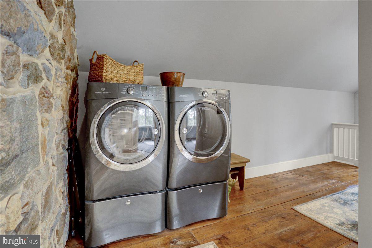 208 Spangsville Road Oley, PA 19547 - Photo 36 of 61 Second Level Laundry