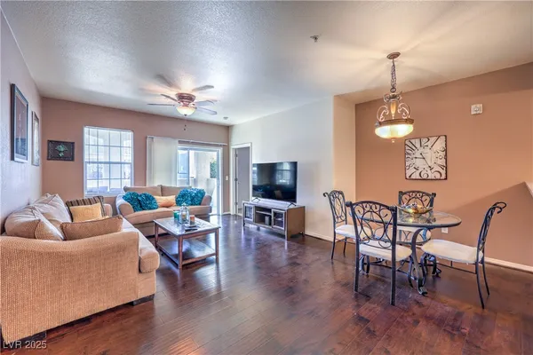 $285,000 | 8777 West Maule Avenue, Unit 1098, Las Vegas, NV 89148