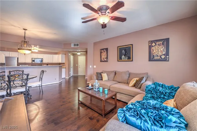 $319,500 | 8777 West Maule Avenue, Unit 1098, Las Vegas, NV 89148