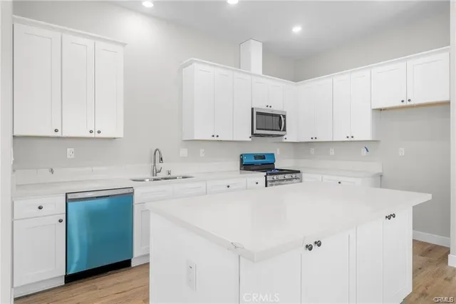 $3,200 | 1341 East 8th Street, Beaumont, CA 92223