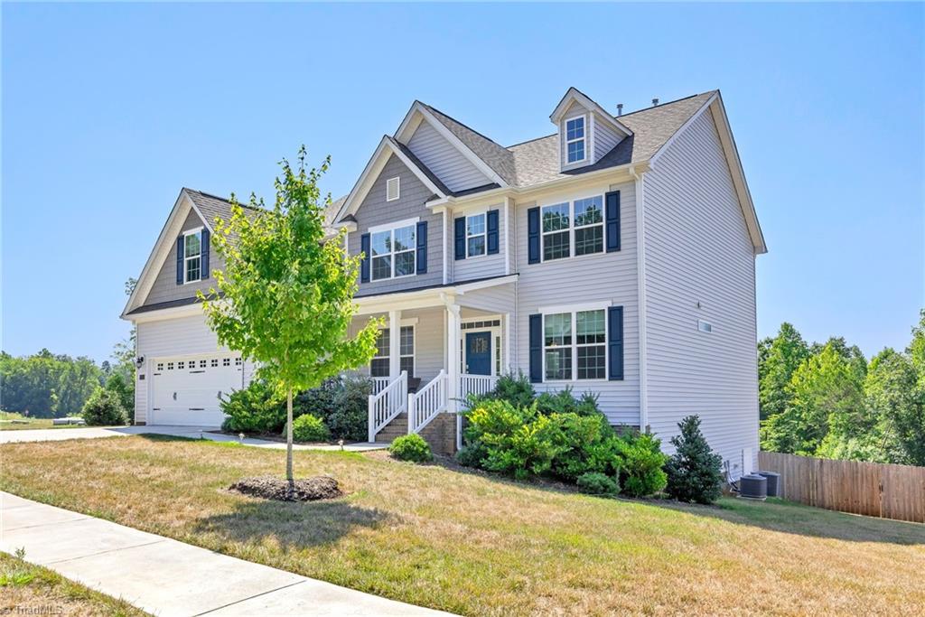 2078 Spring Wind Road Pfafftown, NC 27040 - Photo 3 of 42 Gallery Image 3