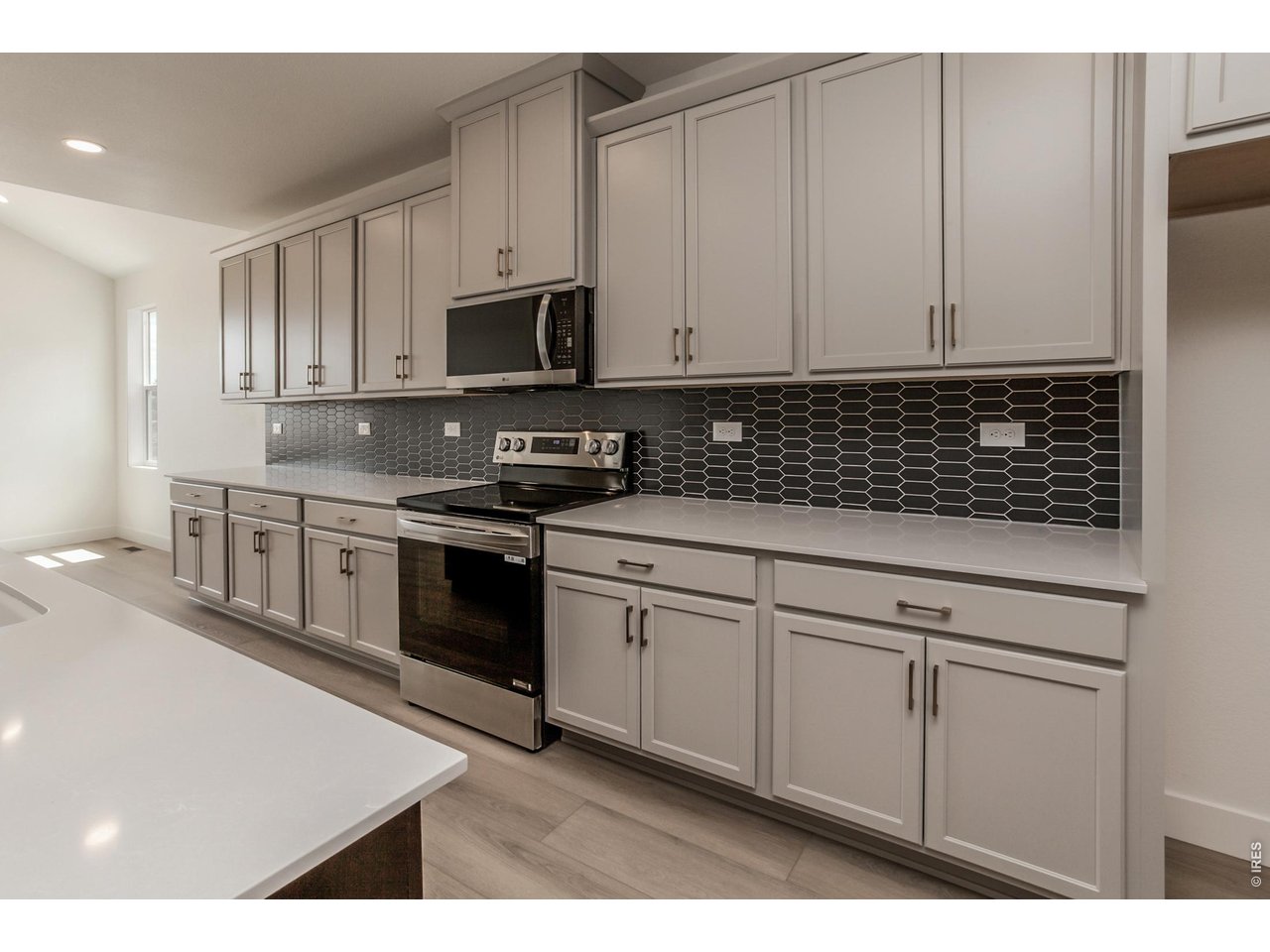 780 Chatter Road Windsor, CO 80550 - Photo 17 of 43 KITCHEN