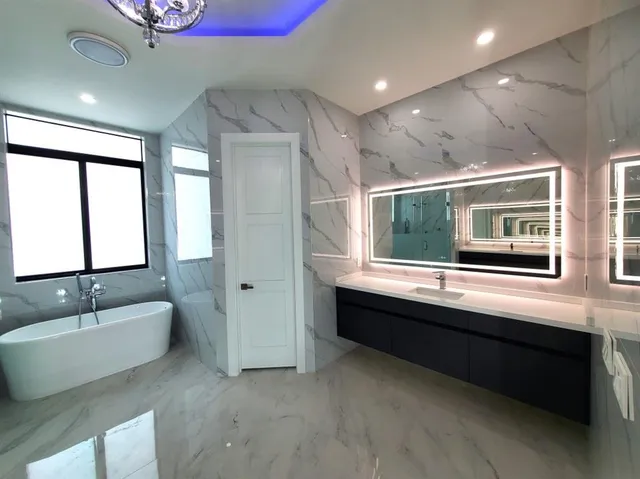 $2,590,000 | 11000 Southwest 30th Court, Fort Lauderdale, FL 33328