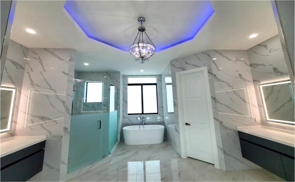 11000 Southwest 30th Court Fort Lauderdale, FL 33328 - Photo 8 of 44 a very nice looking room with a chandelier