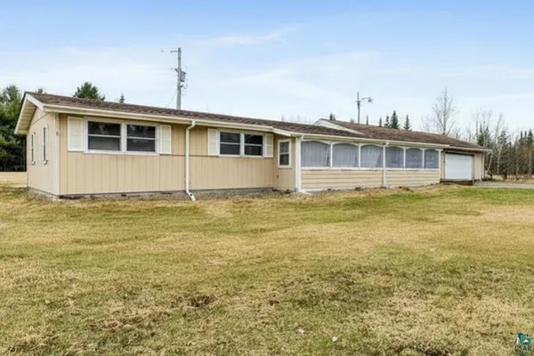 $220,000 | 11574 Town Line Road, Hibbing, MN 55746