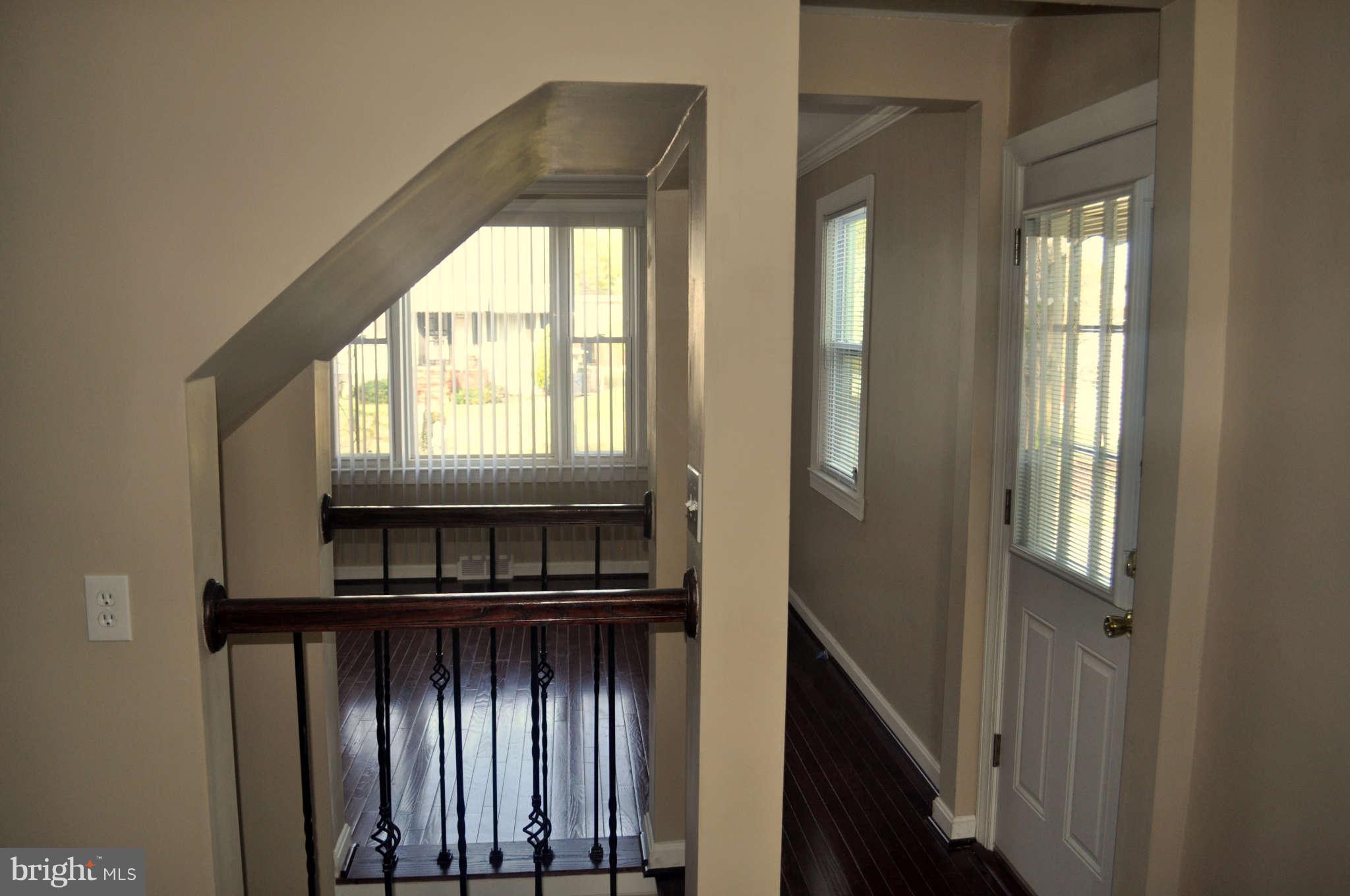 2910 Forest Glen Road Baltimore, MD 21216 - Photo 8 of 30 Dining Room