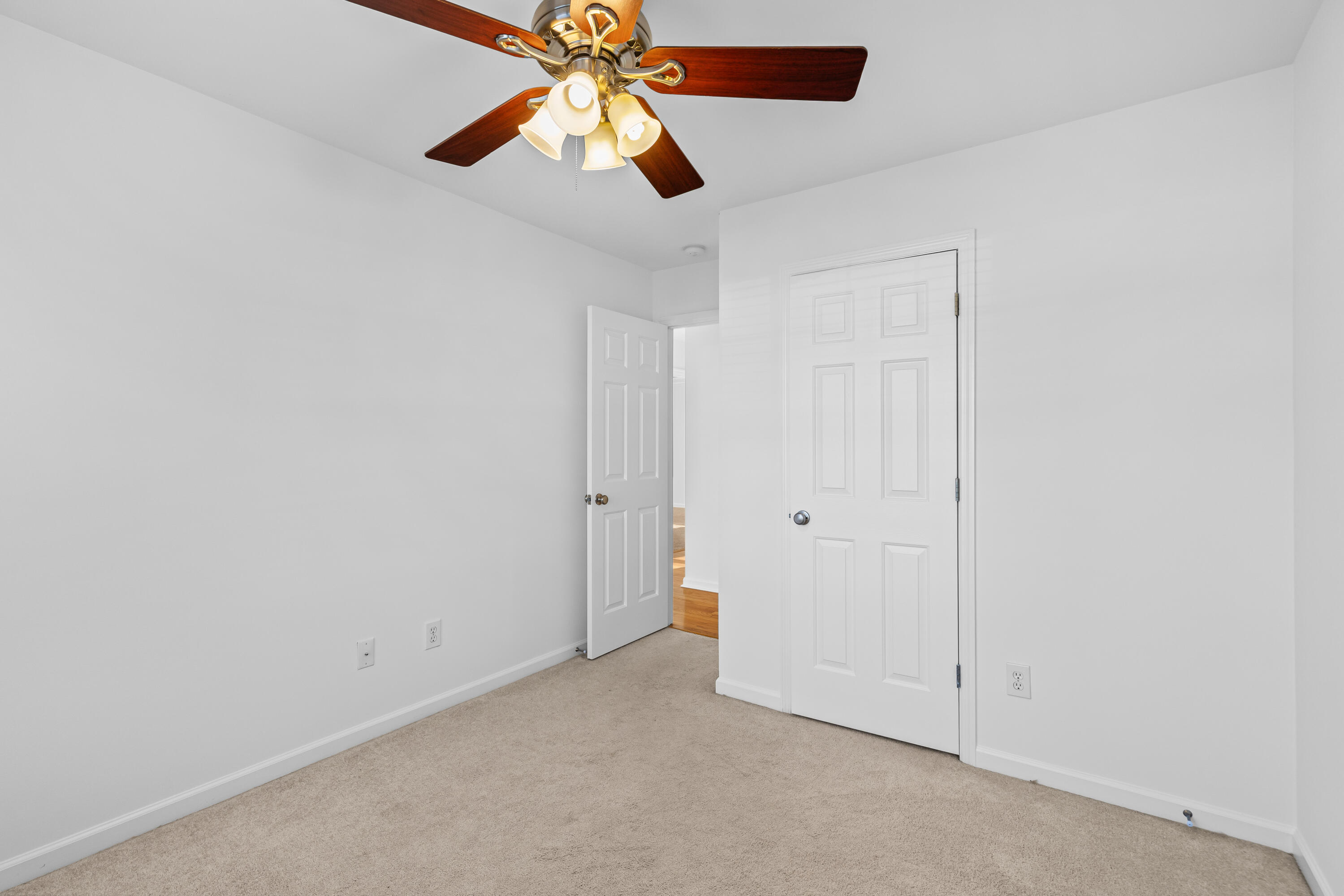 1099 Farmington Road Charleston, SC 29412 - Photo 12 of 34 Bedroom 2