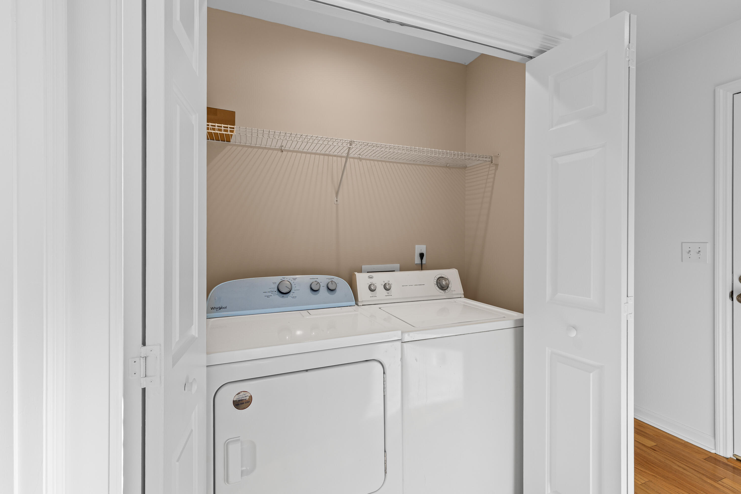 1099 Farmington Road Charleston, SC 29412 - Photo 13 of 34 Laundry