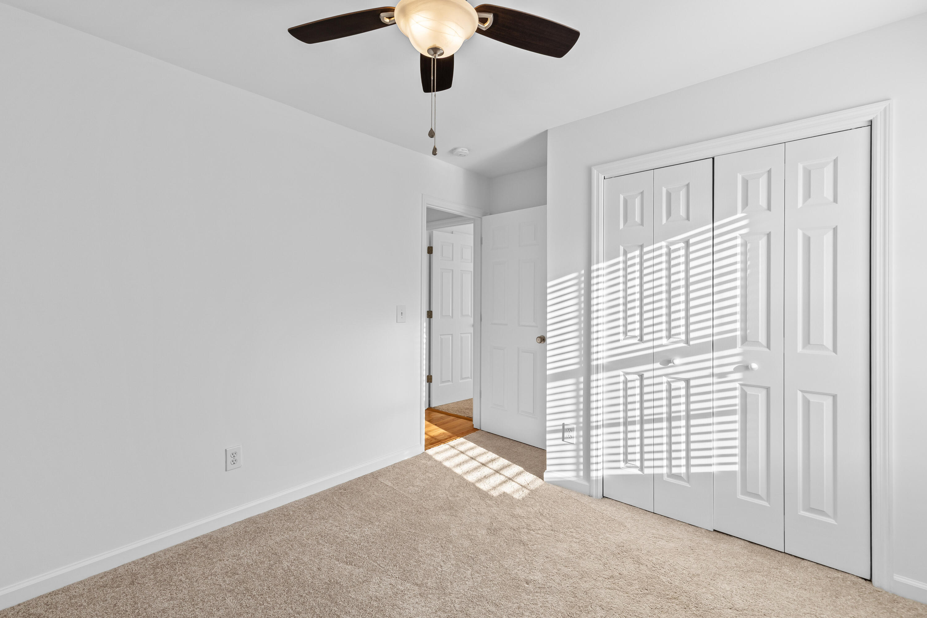 1099 Farmington Road Charleston, SC 29412 - Photo 16 of 34 Bedroom 2