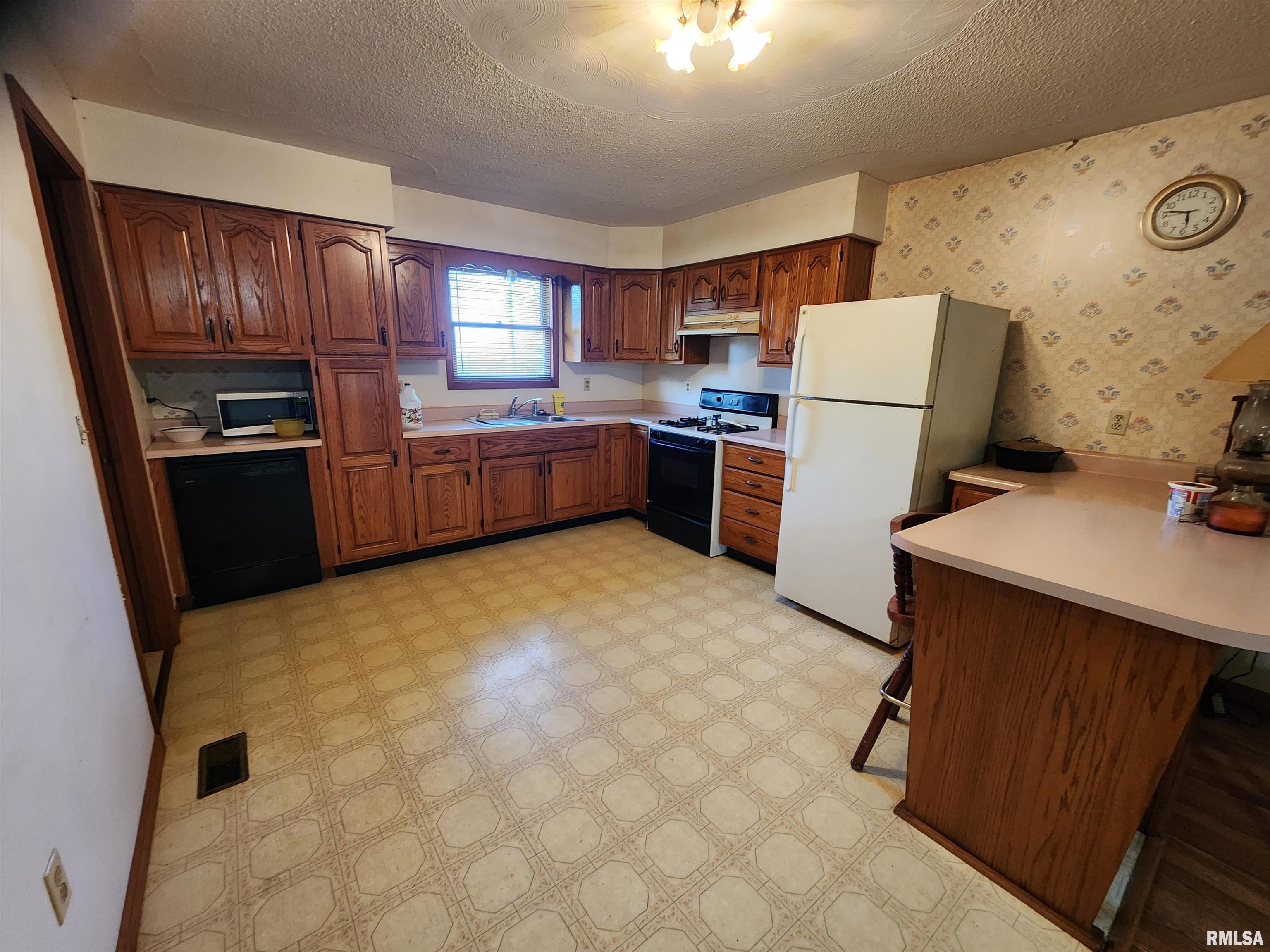 259 Ozark Road Simpson, IL 62985 - Photo 14 of 20