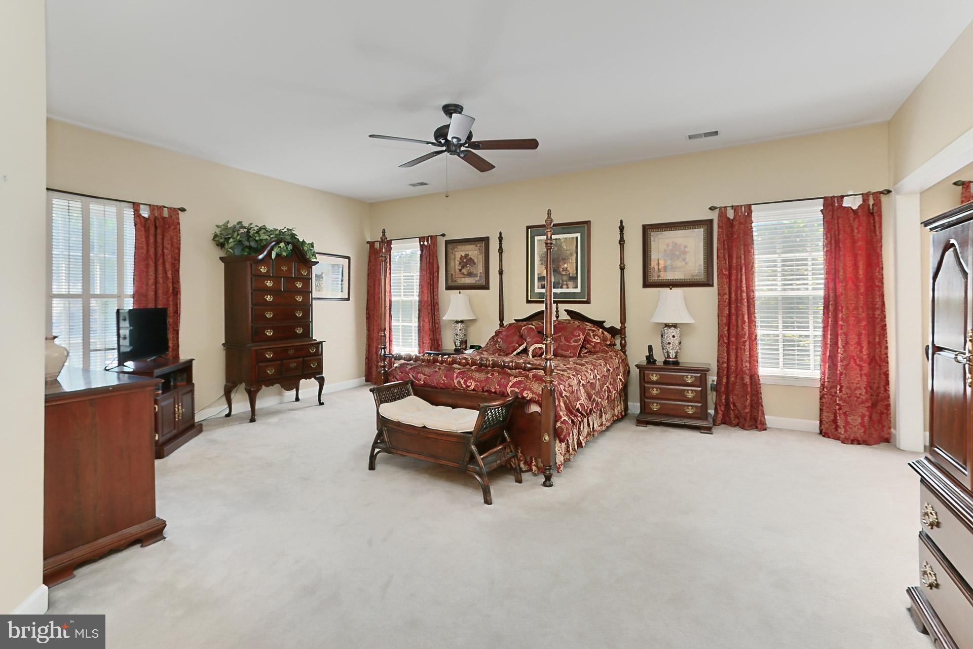 14269 Clubhouse Road Gainesville, VA 20155 - Photo 12 of 26 Gallery Image 12