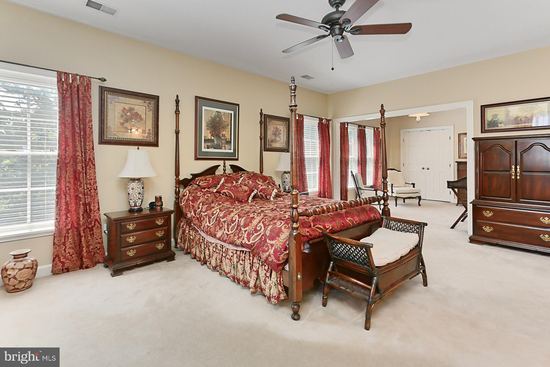 14269 Clubhouse Road Gainesville, VA 20155 - Photo 13 of 26 Gallery Image 13