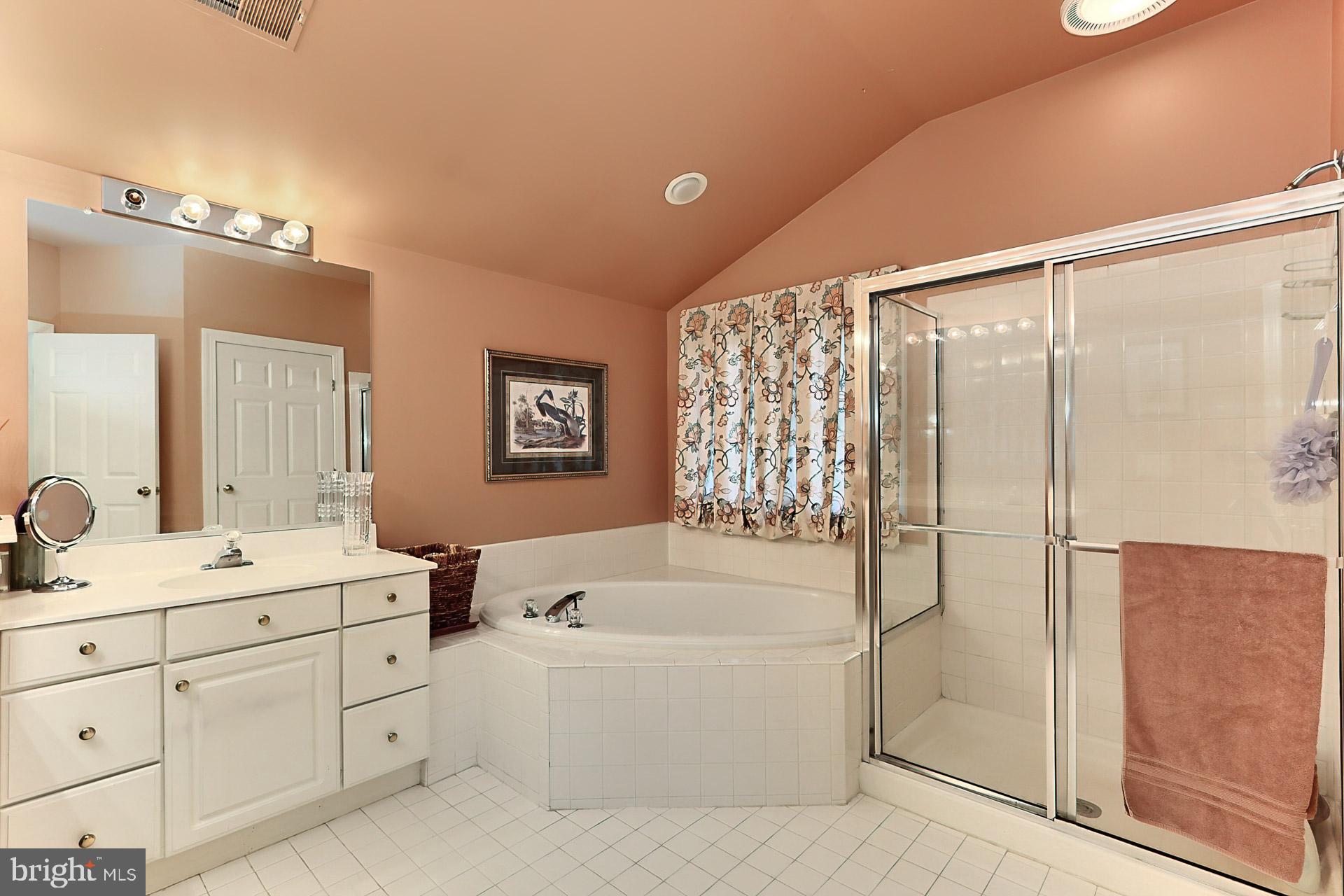 14269 Clubhouse Road Gainesville, VA 20155 - Photo 16 of 26 Gallery Image 16