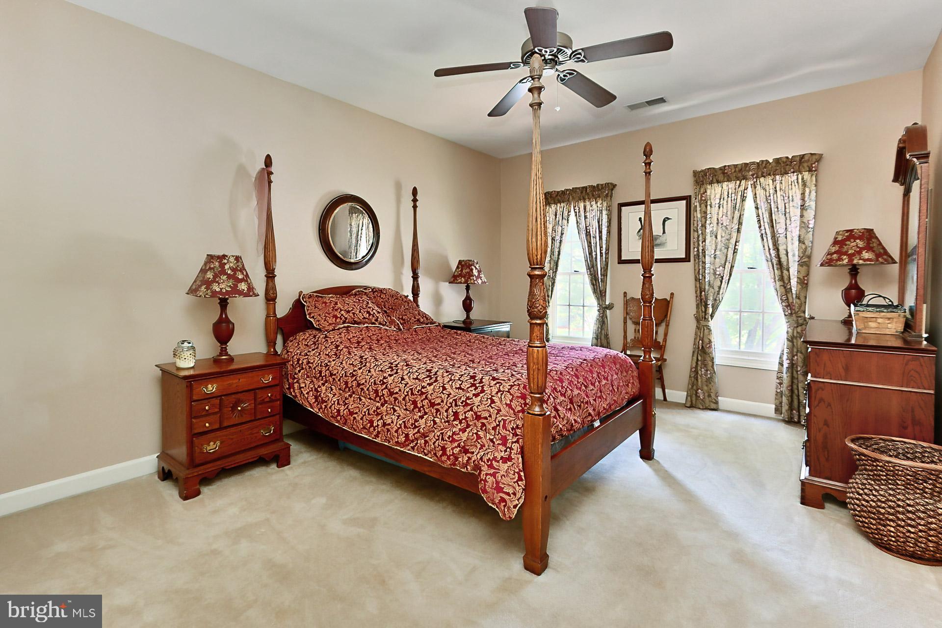 14269 Clubhouse Road Gainesville, VA 20155 - Photo 17 of 26 Gallery Image 17