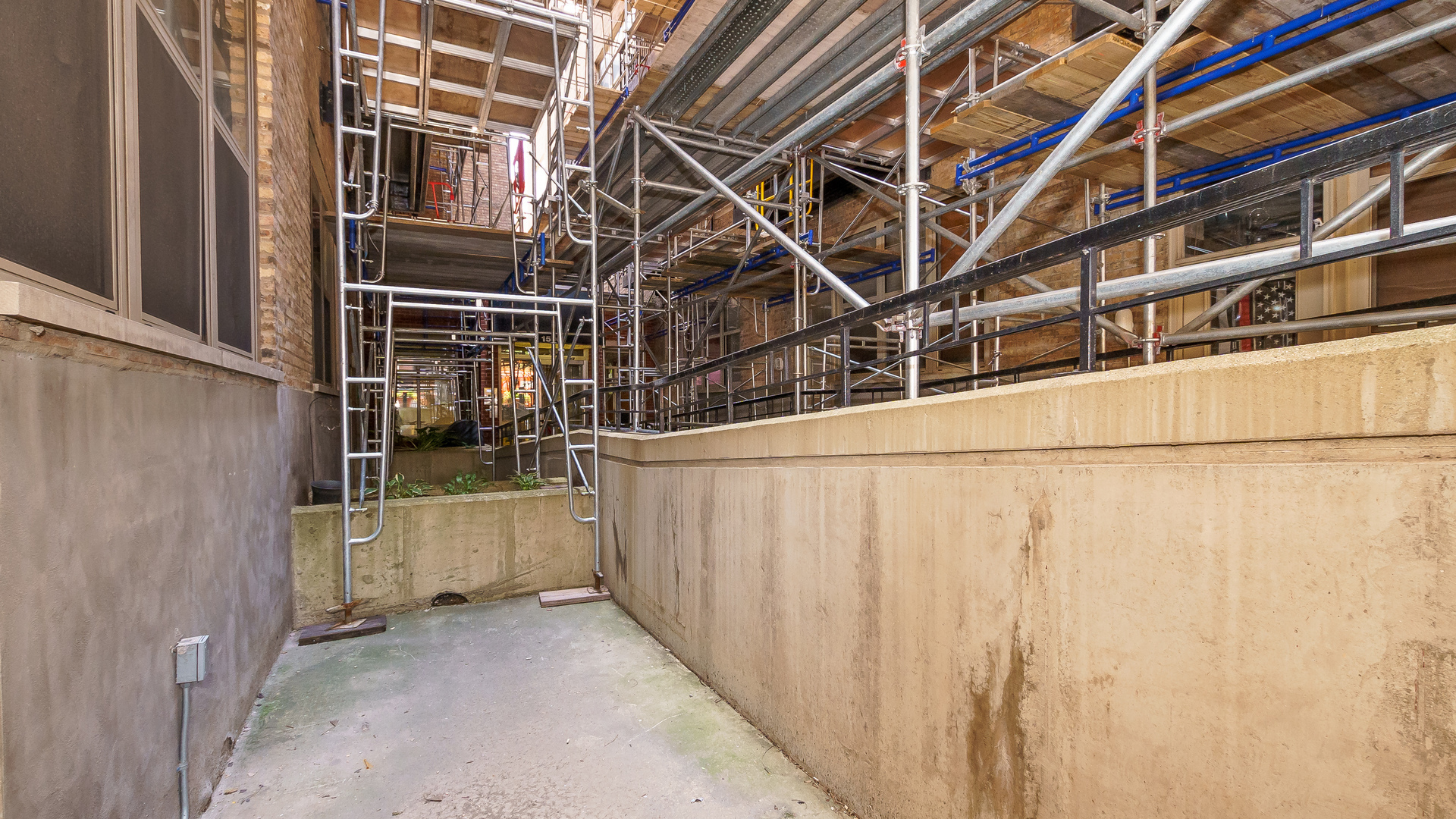 1500 West Monroe Street, Unit 113 Chicago, IL 60607 - Photo 14 of 15 a view of a building