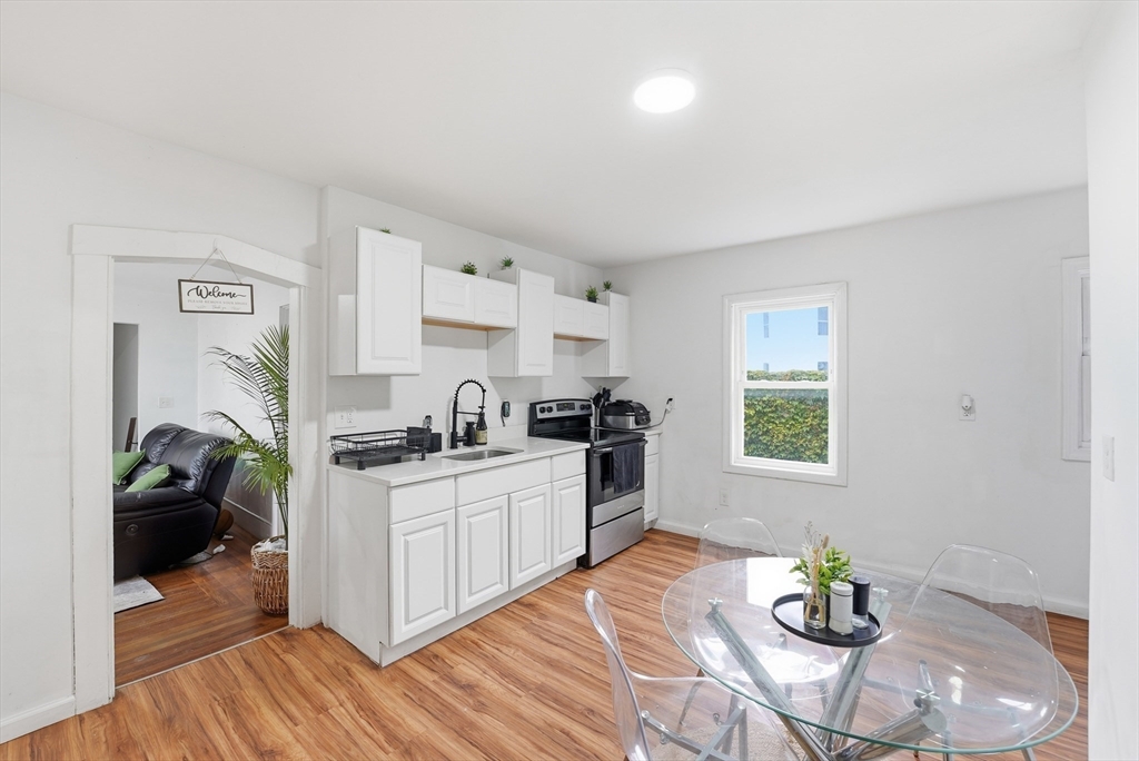 161 New Bridge Street West Springfield, MA 01089 - Photo 10 of 38