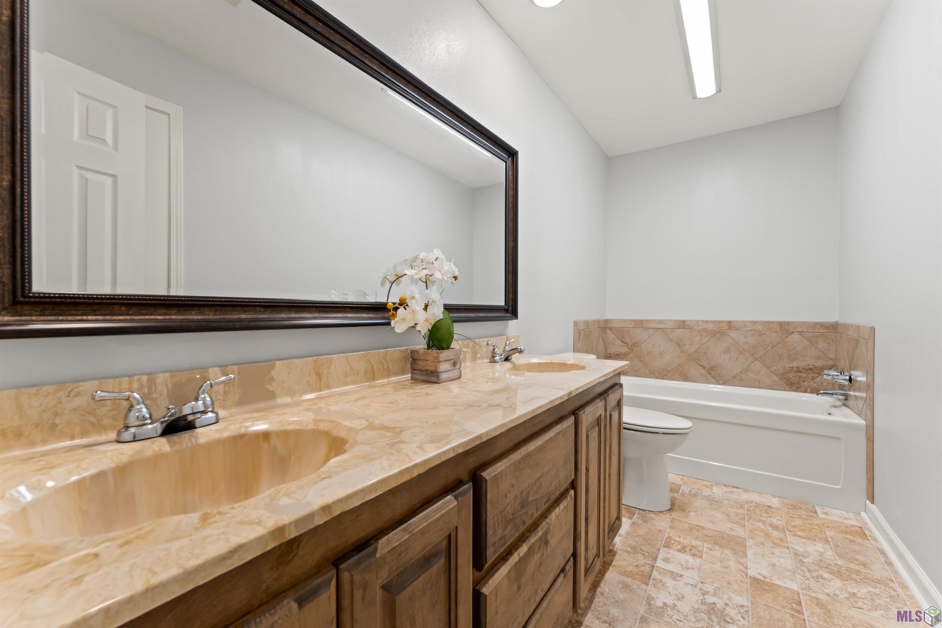 45109 Kid Bourgeois Road St. Amant, LA 70774 - Photo 11 of 24