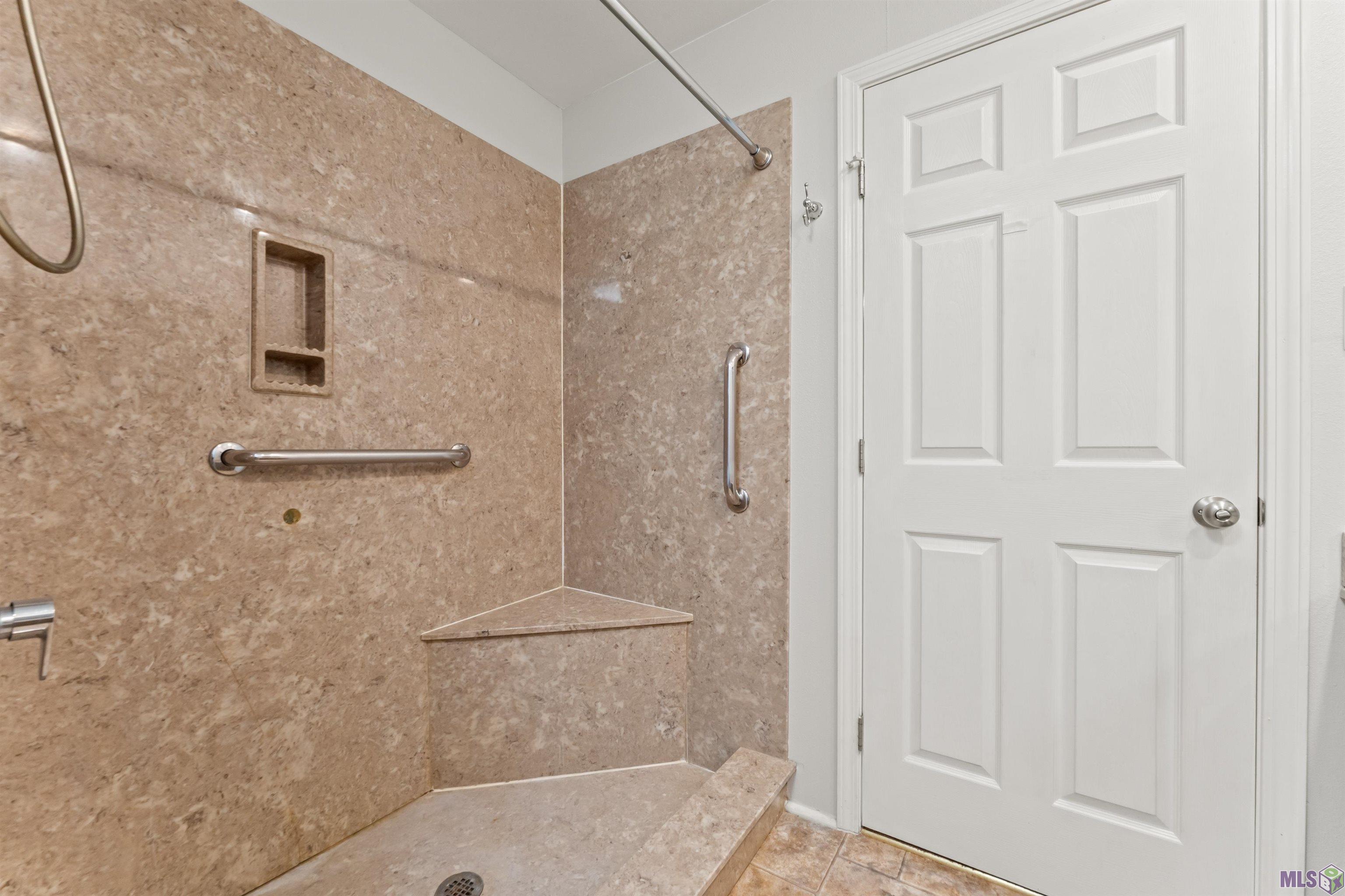 45109 Kid Bourgeois Road St. Amant, LA 70774 - Photo 14 of 24