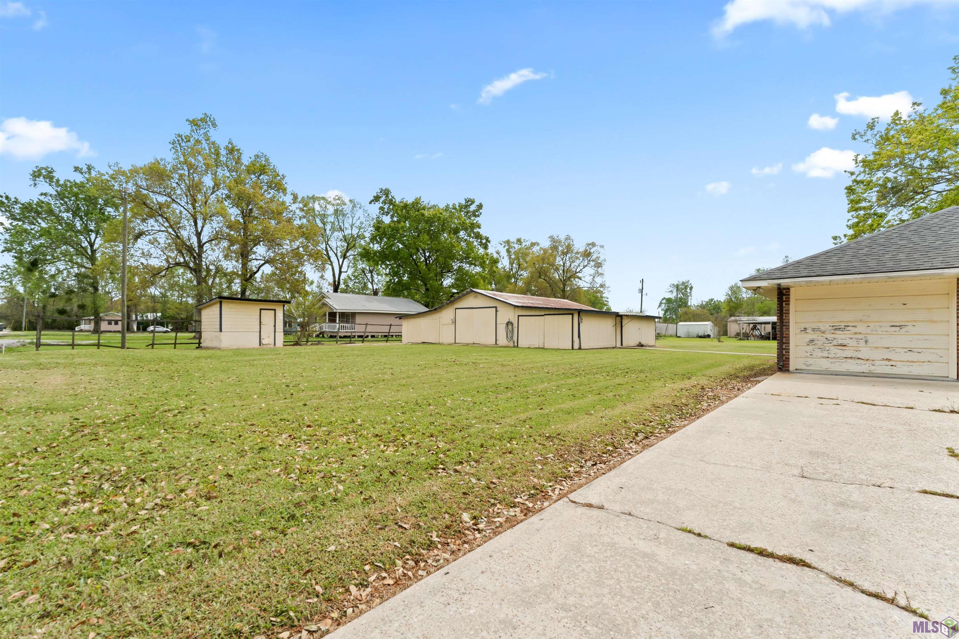 45109 Kid Bourgeois Road St. Amant, LA 70774 - Photo 18 of 24