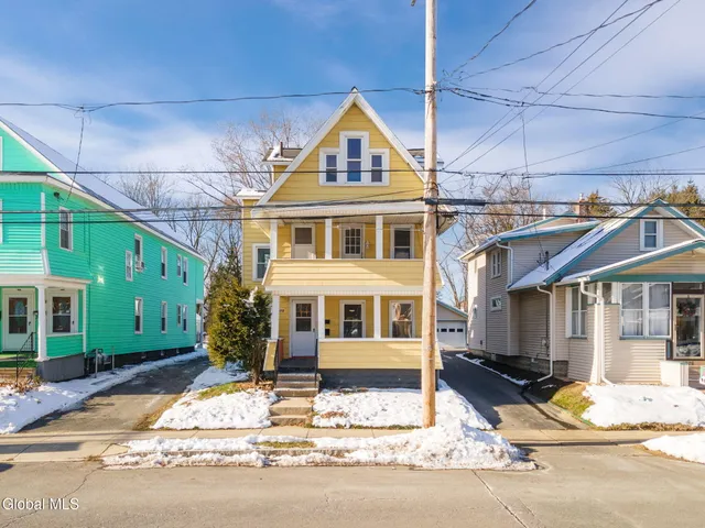 $289,900 | 1073 Regent Street, Schenectady, NY 12309