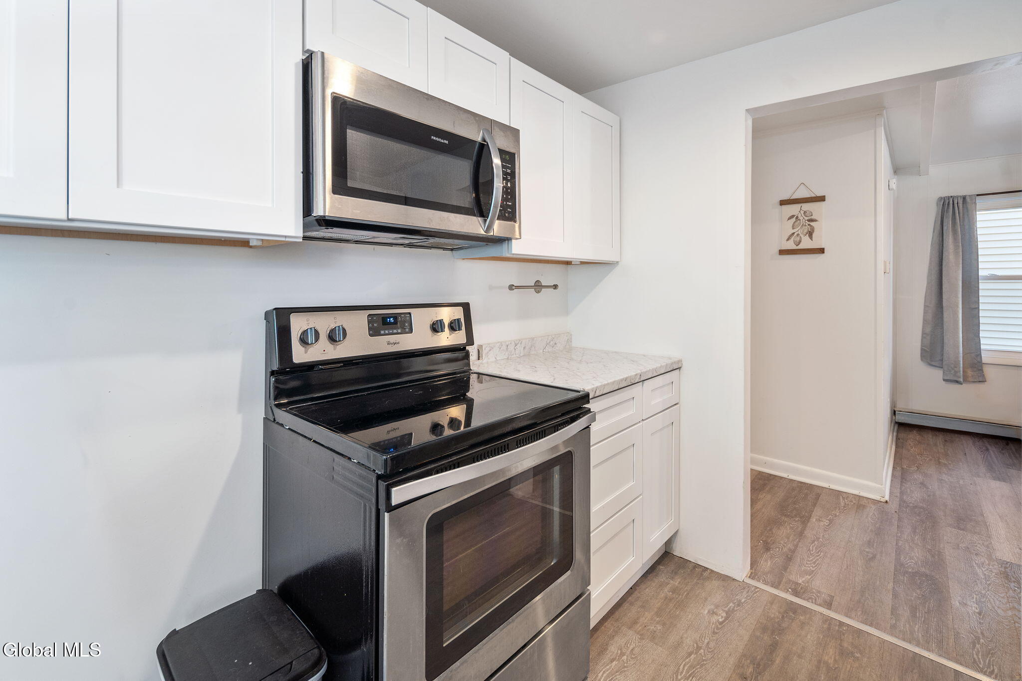 1073 Regent Street Schenectady, NY 12309 - Photo 11 of 51 12-1073RegentSt_12